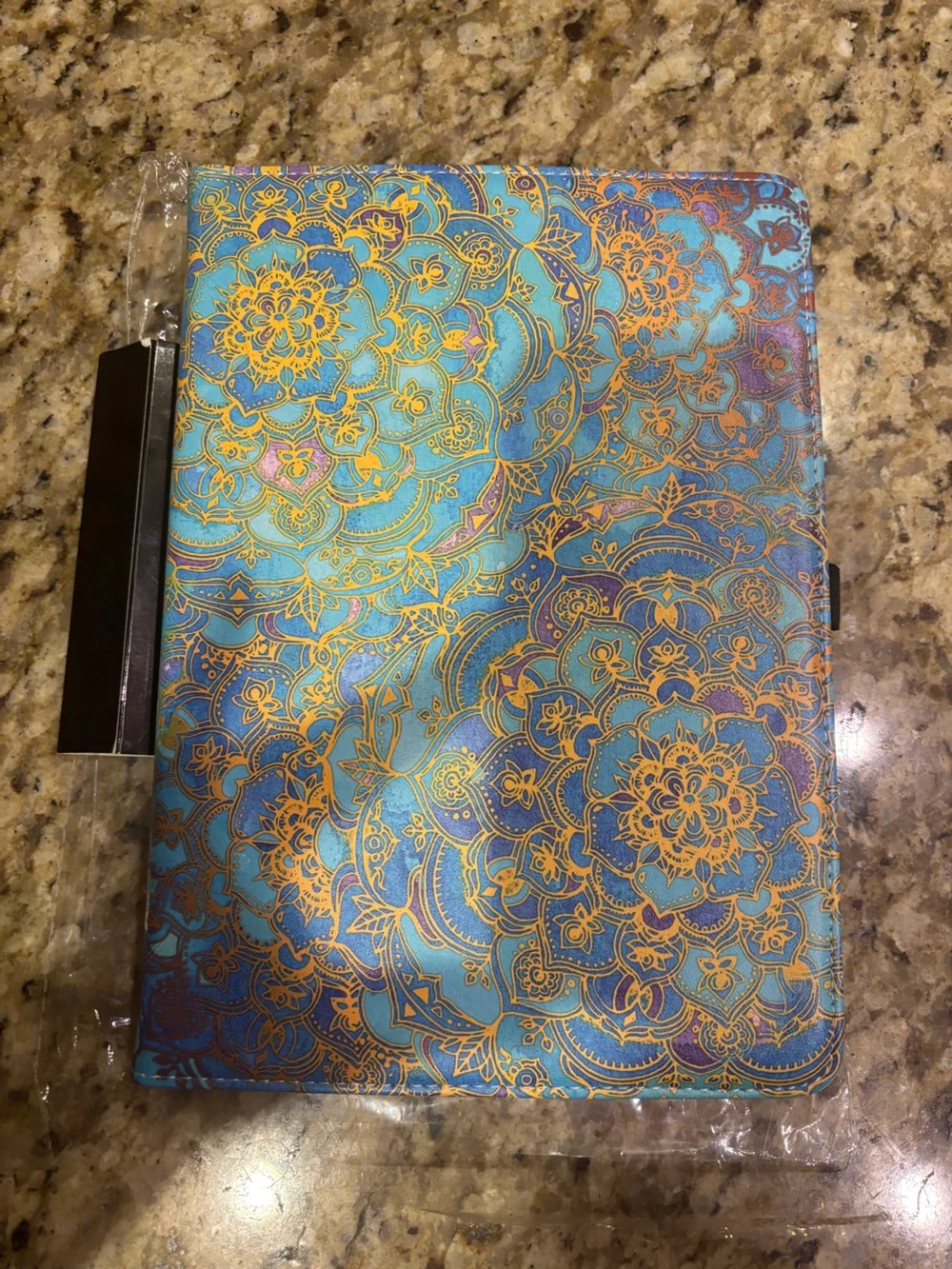 Fintie iPad Pro 10.5”/iPad Air 3 Case 360° Rotating Stand Shades of Royal - NEW